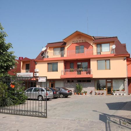 Complex Racic Hotel Voyvodinovo Exterior foto